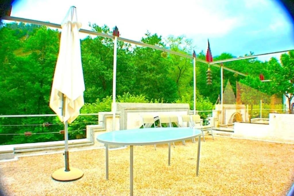 Zentralclub Vatio- Jacuzzi Belmonte De Miranda
